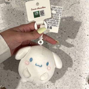 Miniso Cinnamoroll Plush Clip Keychain HTF